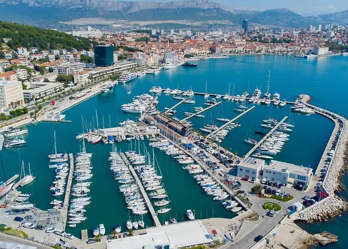 Luxury Ana In The Heart Of Feriehus